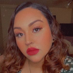 Meet your Posher, Natasha